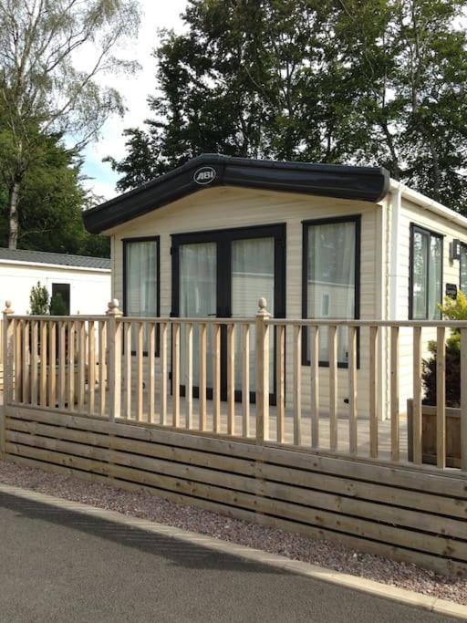 Woodpecker Lodge, Camelot Holiday Park, Ca6 5Sz Carlisle  Bagian luar foto