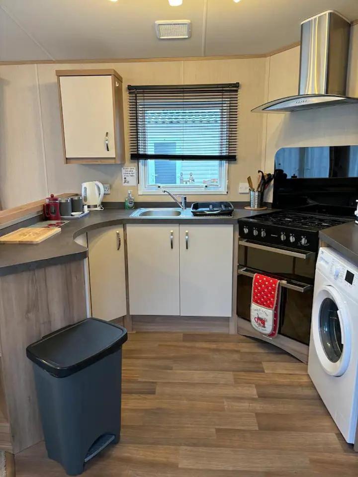 Woodpecker Lodge, Camelot Holiday Park, Ca6 5Sz Carlisle  Bagian luar foto